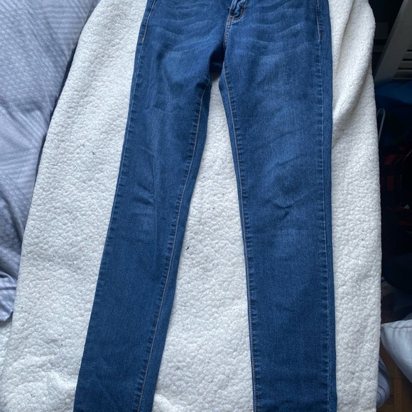 JEANS - Picture 3 of 5